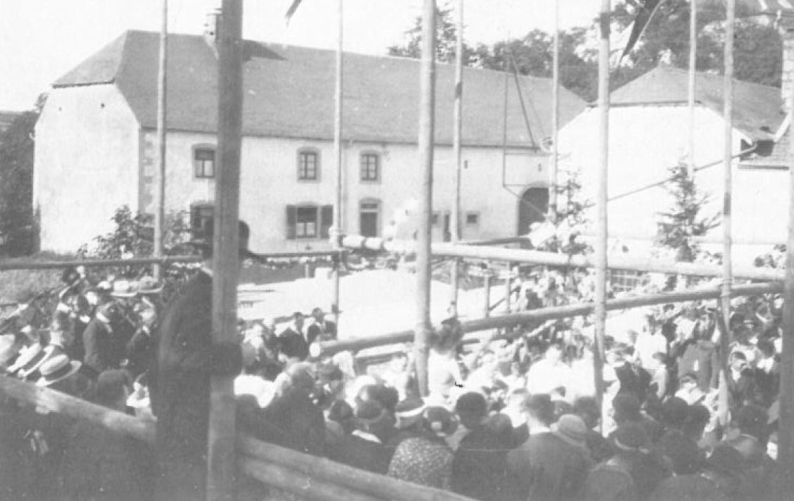 Pëtzenhaus, A Backes